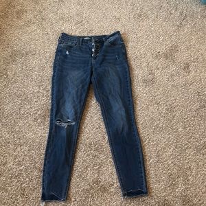 Old Navy distressed skinny jeans